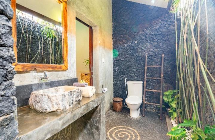 Big Brother Surf Inn Canggu Zimmer foto
